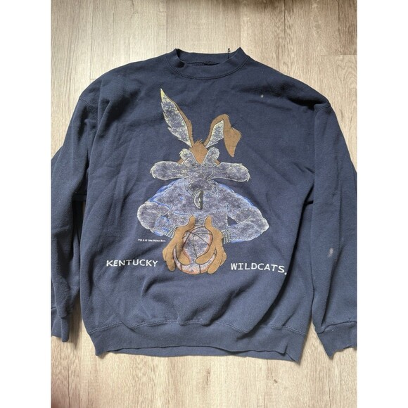 1996 90s Vintage Kentucky Basketball Crewneck Sweatshirt Looney Tunes Faded - Picture 1 of 9